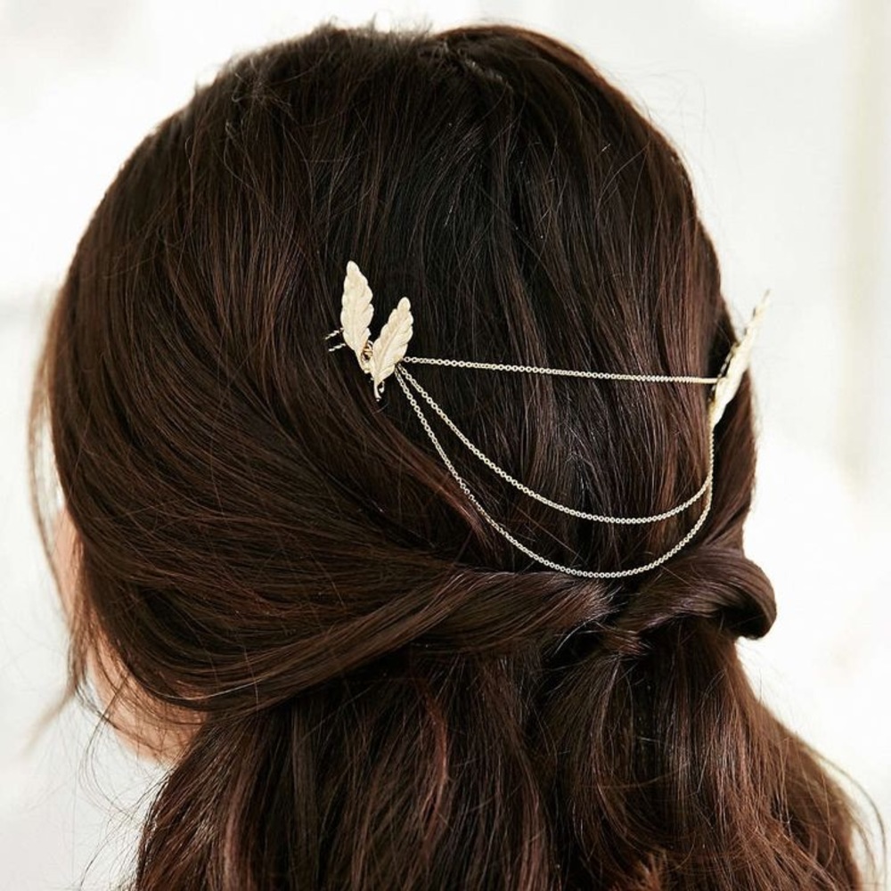 NWOT Urban Outfitters Gold Leaf Comb Hair Chain